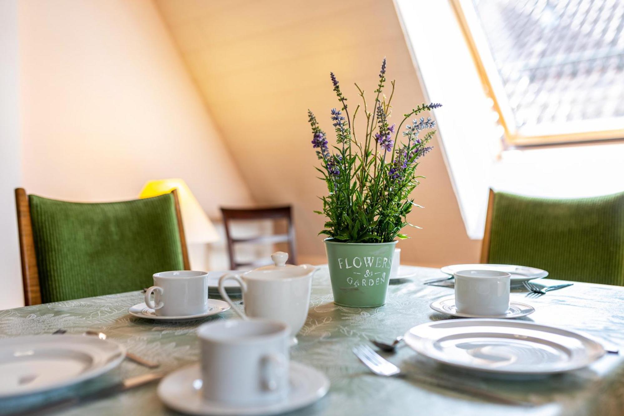 Ferienwohnung Blaues Haus Ubstadt-Weiher Luaran gambar