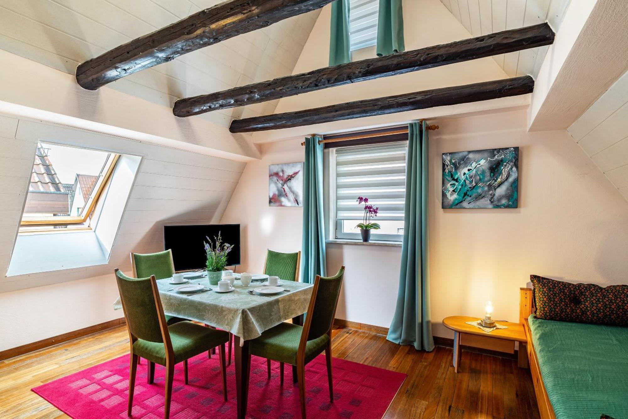 Ferienwohnung Blaues Haus Ubstadt-Weiher Luaran gambar