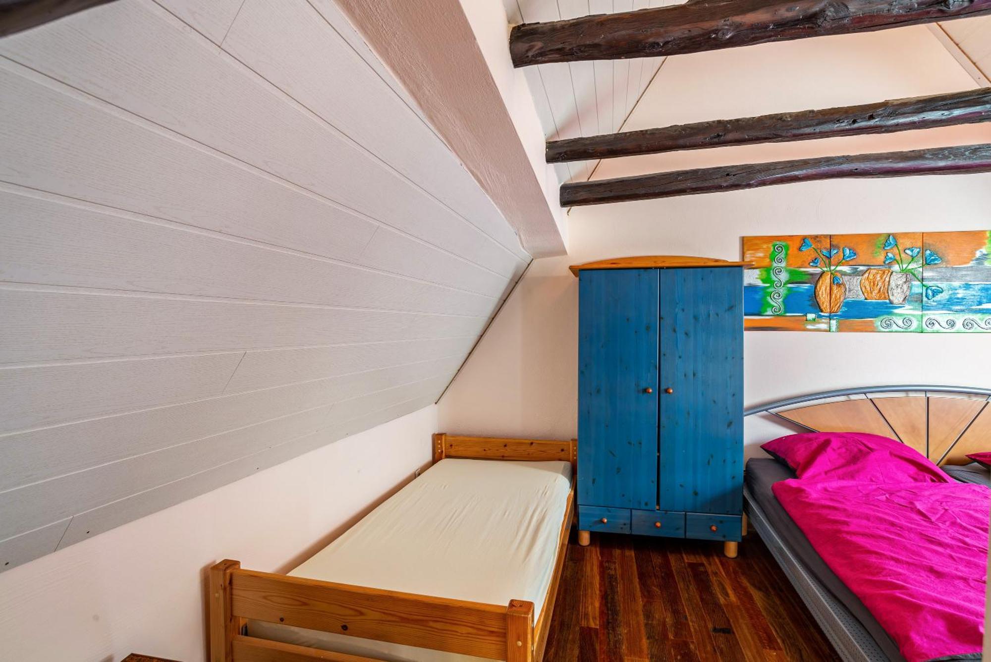 Ferienwohnung Blaues Haus Ubstadt-Weiher Luaran gambar